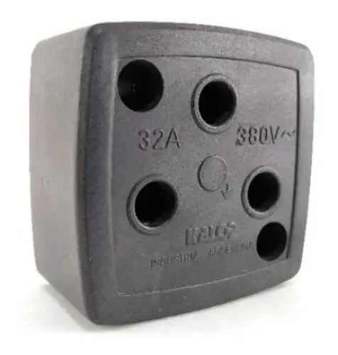Base Industrial Negra 3x32A